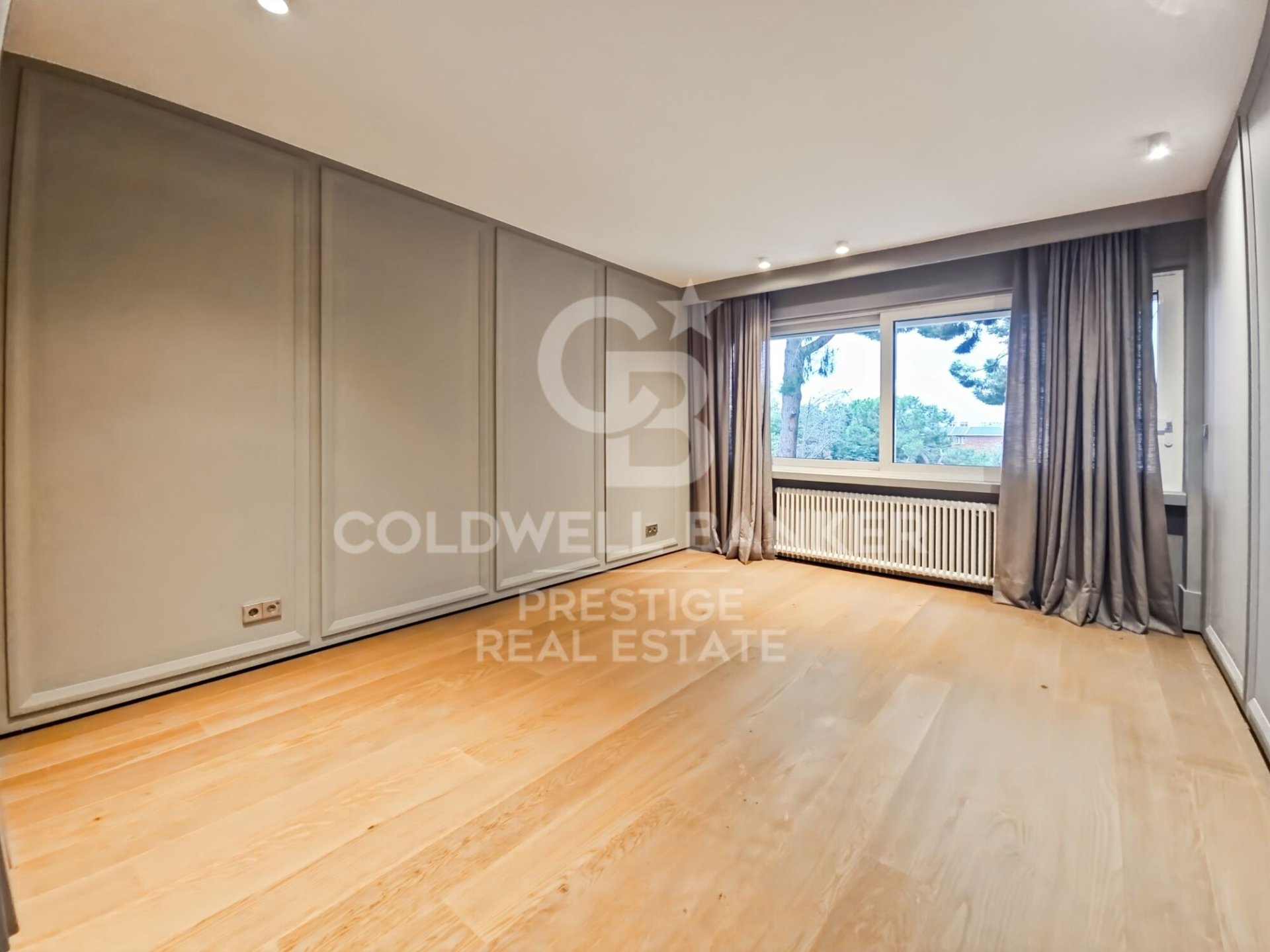 Apartamento en Barcelona, España 5 dormitorios, 280 m2 No. 160096