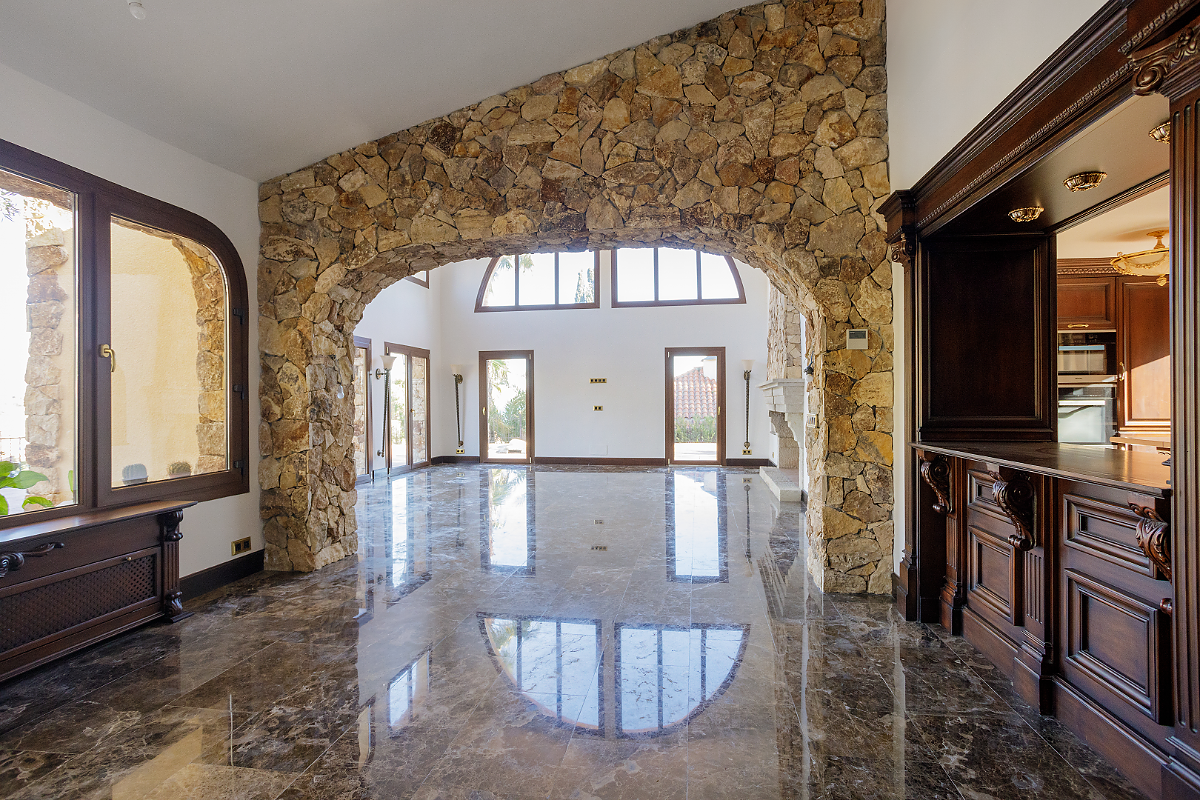 Villa i Blanes, Girona, Spanien 4 sovrum, 408 kvm. Nr. 180619