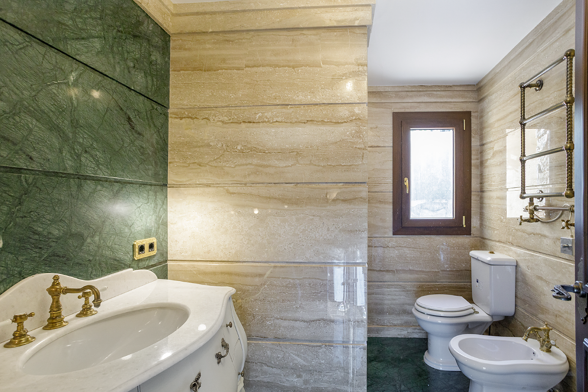 Villa i Blanes, Girona, Spanien 4 sovrum, 408 kvm. Nr. 180619