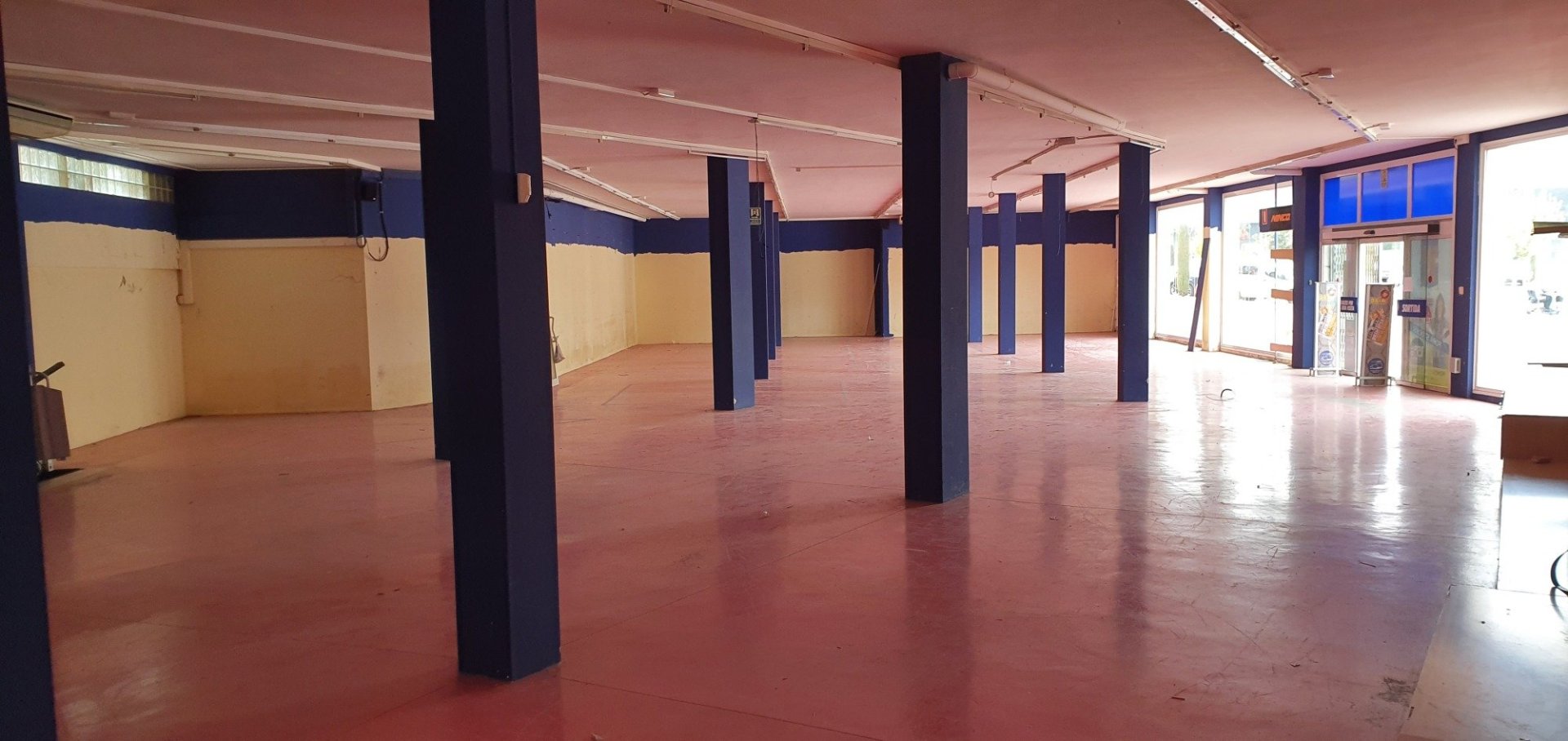 Commercial property in Lloret de Mar, Girona, Spain 2174 sq.m. No. 180620
