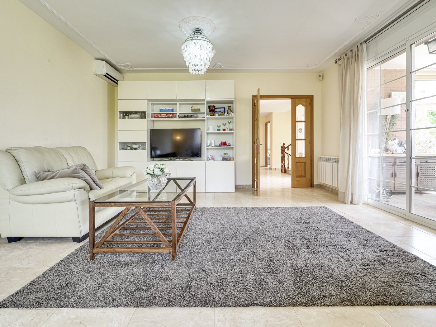 Villa en Cambrils, Tarragona, España 5 dormitorios, 310 m2 No. 180622