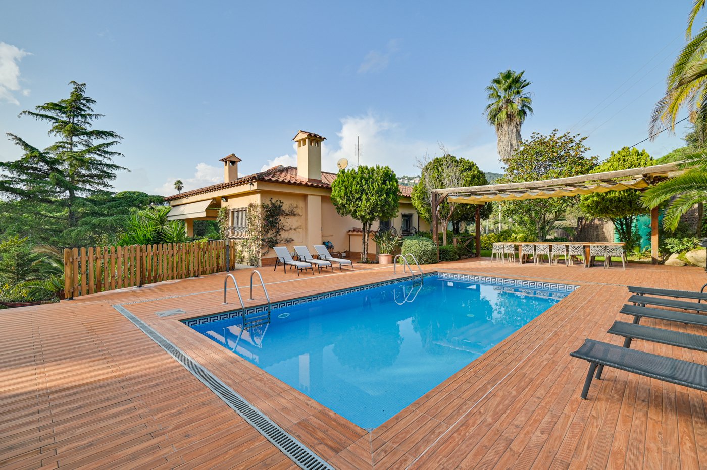 Villa à Lloret de Mar, Girona, Espagne 6 chambres, 490 m2 No. 180625