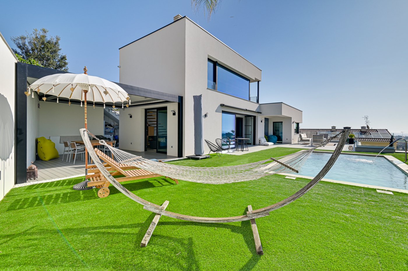 Villa in Santa Susanna, Barcelona, Spain 6 bedrooms, 445 sq.m. No. 180623