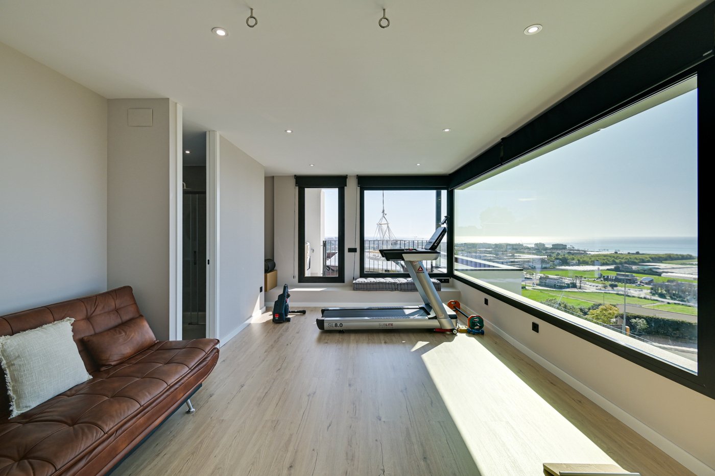 Villa in Santa Susanna, Barcelona, Spain 6 bedrooms, 445 sq.m. No. 180623