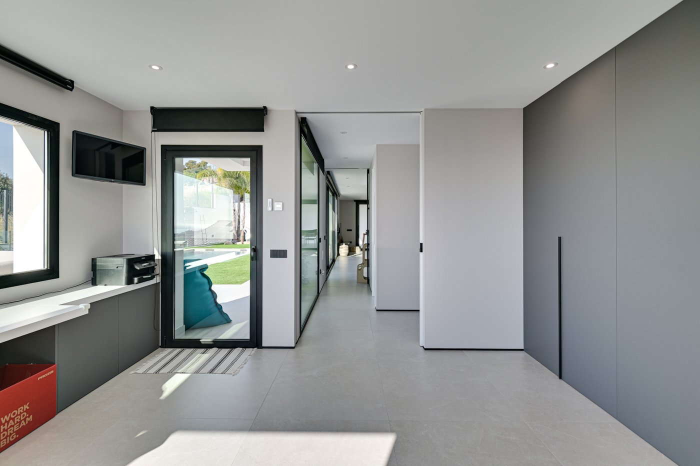 Villa in Santa Susanna, Barcelona, Spain 6 bedrooms, 445 sq.m. No. 180623