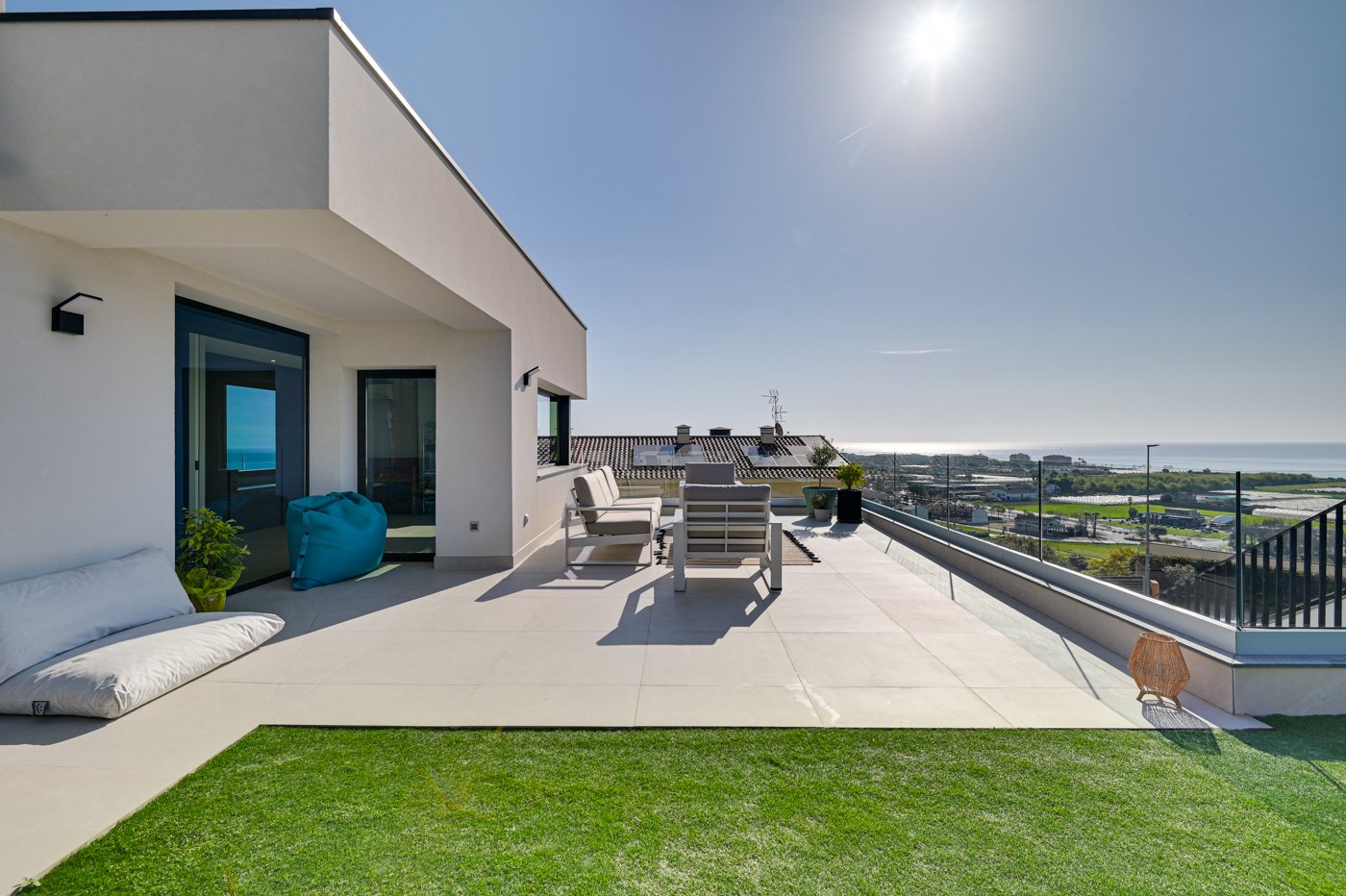 Villa in Santa Susanna, Barcelona, Spain 6 bedrooms, 445 sq.m. No. 180623