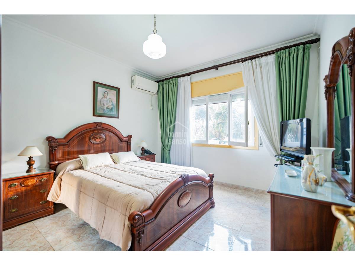 Rindu māja Es Castell, Menorca, Spānijā 4 istabas, 173 m2 Nr. 142664