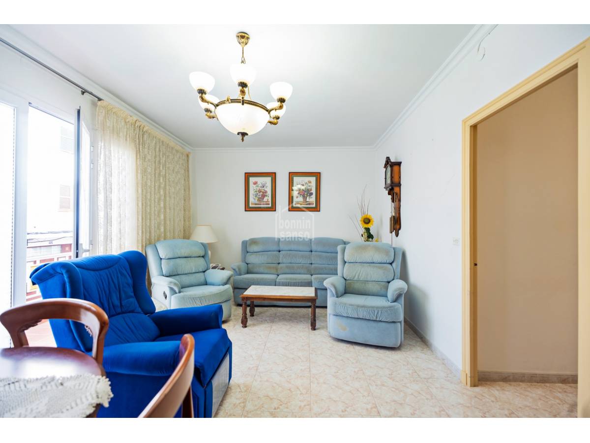 Rindu māja Es Castell, Menorca, Spānijā 4 istabas, 173 m2 Nr. 142664