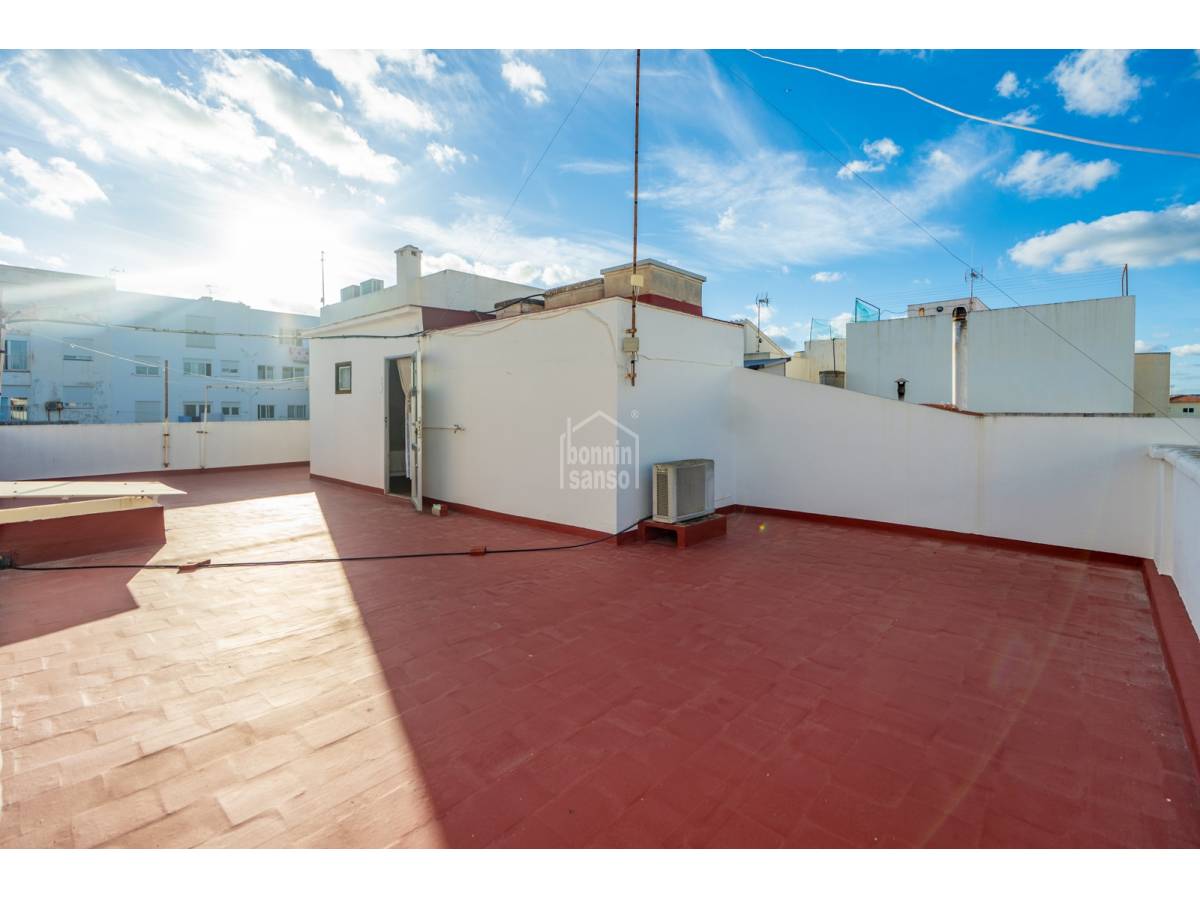 Rindu māja Es Castell, Menorca, Spānijā 4 istabas, 173 m2 Nr. 142664