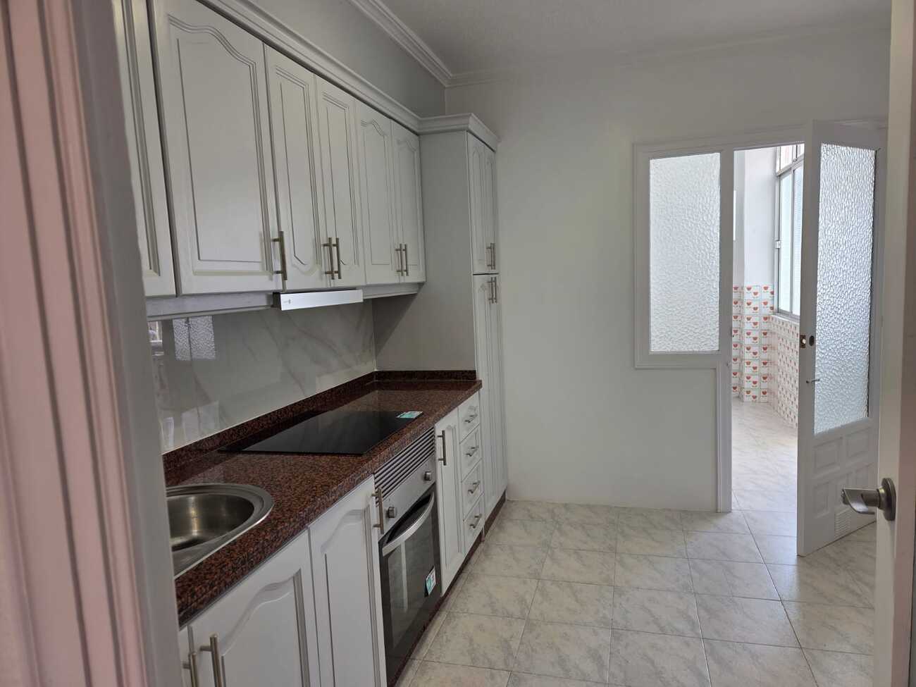 Apartment à Torrevieja, Alicante, Espagne 3 chambres, 95 m2 No. 193191