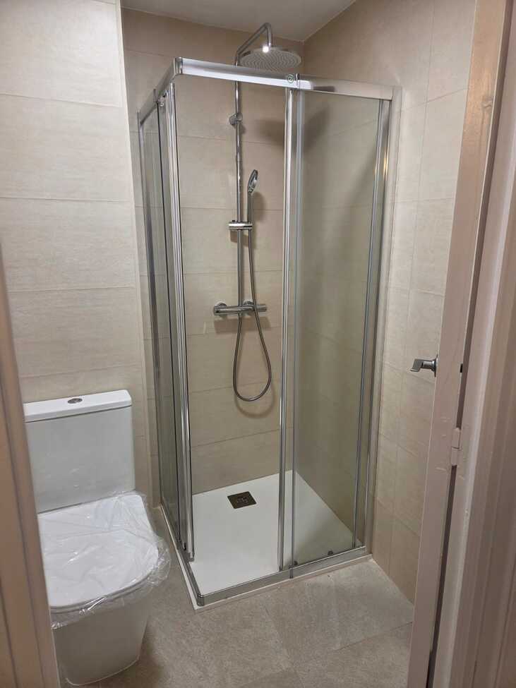Apartment à Torrevieja, Alicante, Espagne 3 chambres, 95 m2 No. 193191