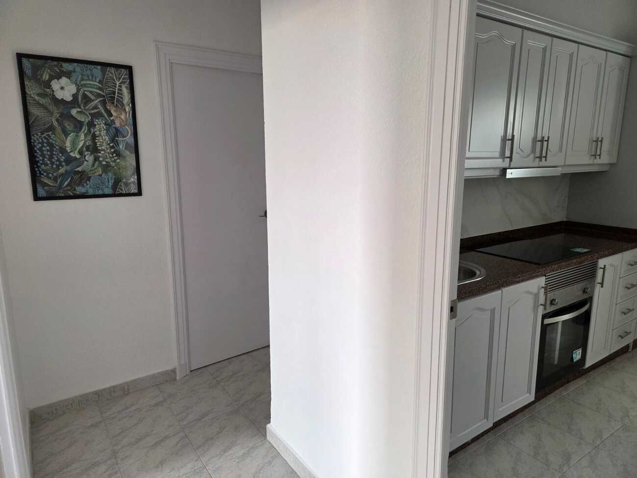 Apartment à Torrevieja, Alicante, Espagne 3 chambres, 95 m2 No. 193191