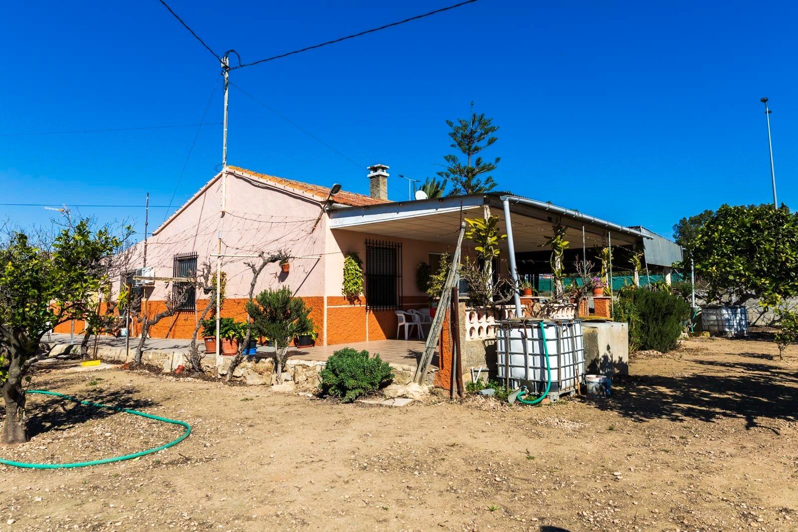 House in Santa Pola, Alicante, Spain 4 bedrooms, 258 sq.m. No. 155503