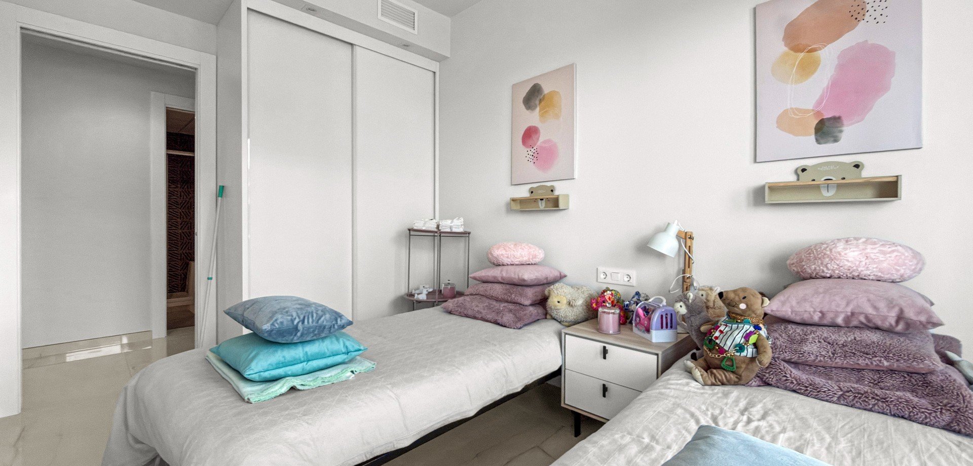 Apartment in Alicante, Spain 3 bedrooms, 109 sq.m. No. 188999