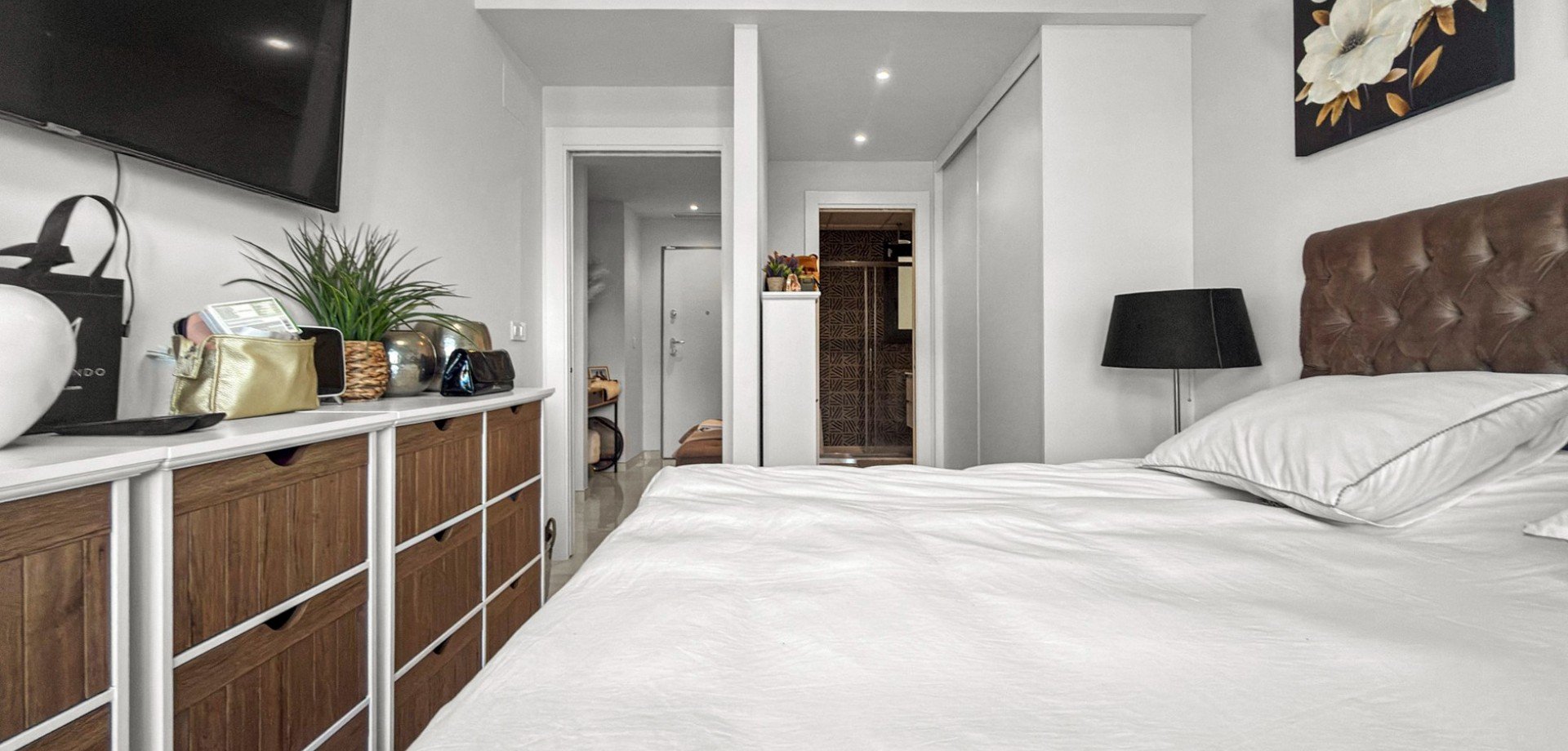 Apartment in Alicante, Spain 3 bedrooms, 109 sq.m. No. 188999