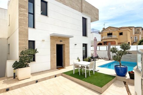 Villa in Alicante, Spain 3 bedrooms, 190 sq.m. No. 189001