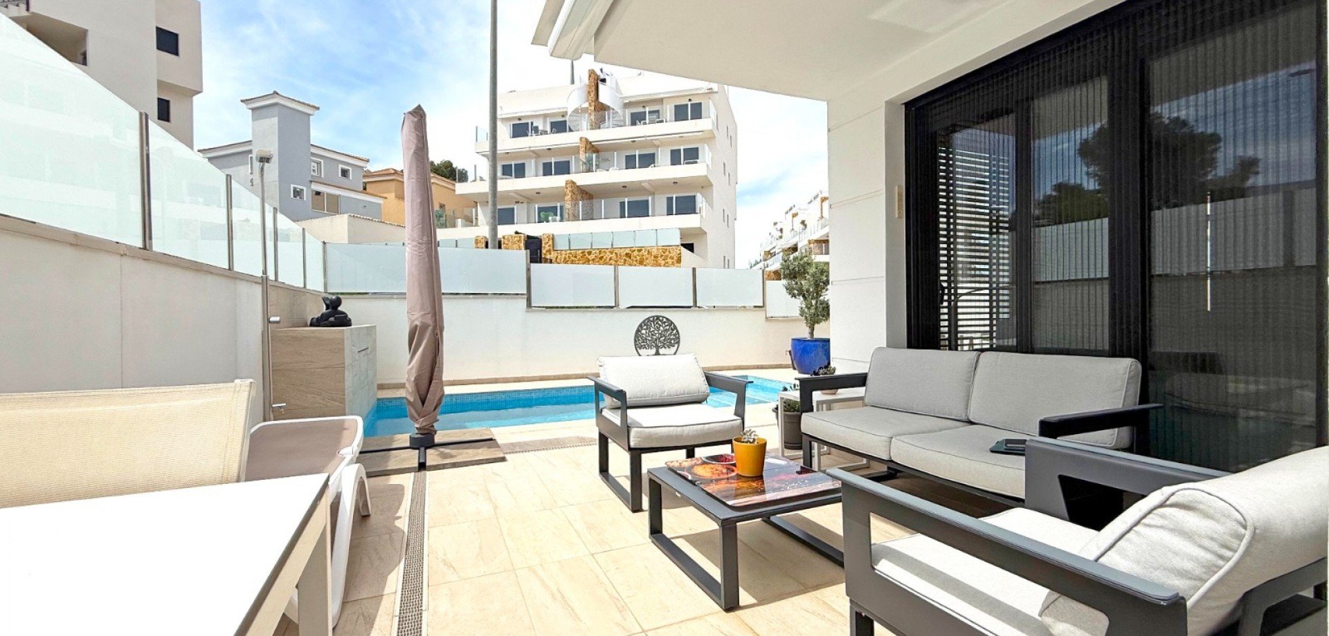 Villa à Alicante, Espagne 3 chambres, 190 m2 No. 189001
