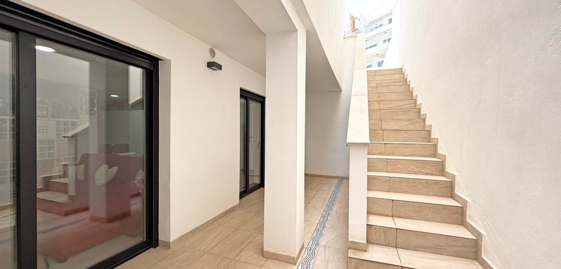 Villa à Alicante, Espagne 3 chambres, 190 m2 No. 189001