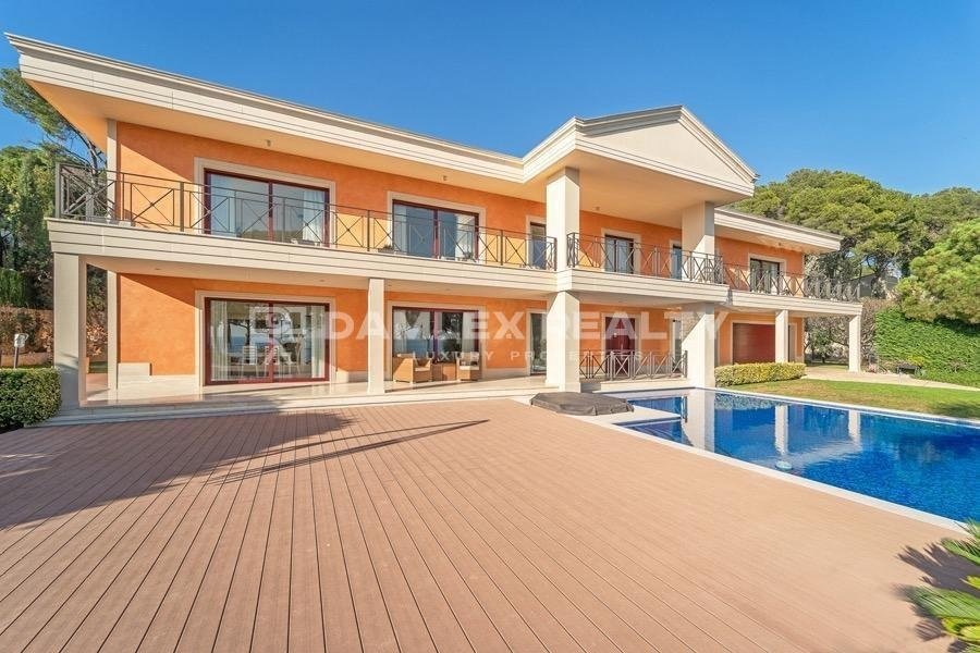 Villa in Calonge, Girona, Spain 6 bedrooms,  No. 176679
