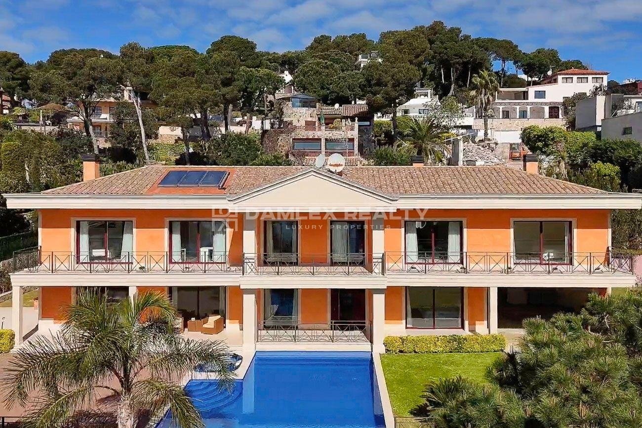 Villa in Calonge, Girona, Spain 6 bedrooms,  No. 176679
