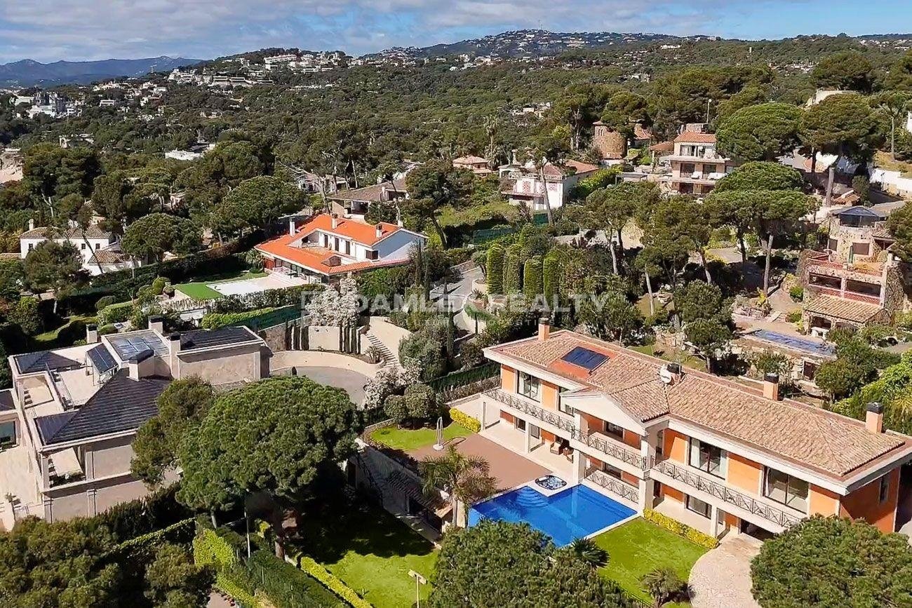 Villa in Calonge, Girona, Spain 6 bedrooms,  No. 176679