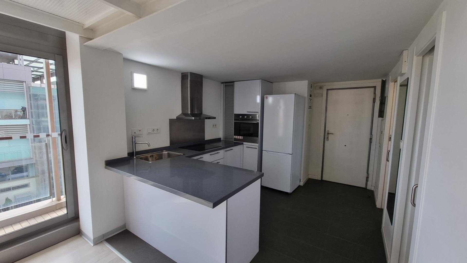Appartamento a Valencia, Spagna 1 camera da letto, 126 mq. N° 133558