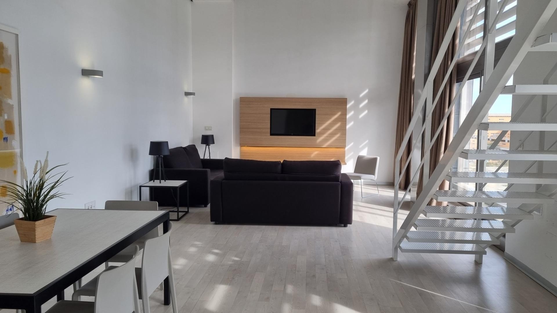 Appartamento a Valencia, Spagna 1 camera da letto, 126 mq. N° 133558