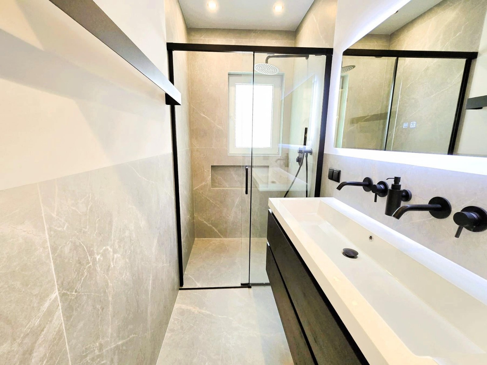 Apartment à Valencia, Espagne 2 chambres, 65 m2 No. 133559