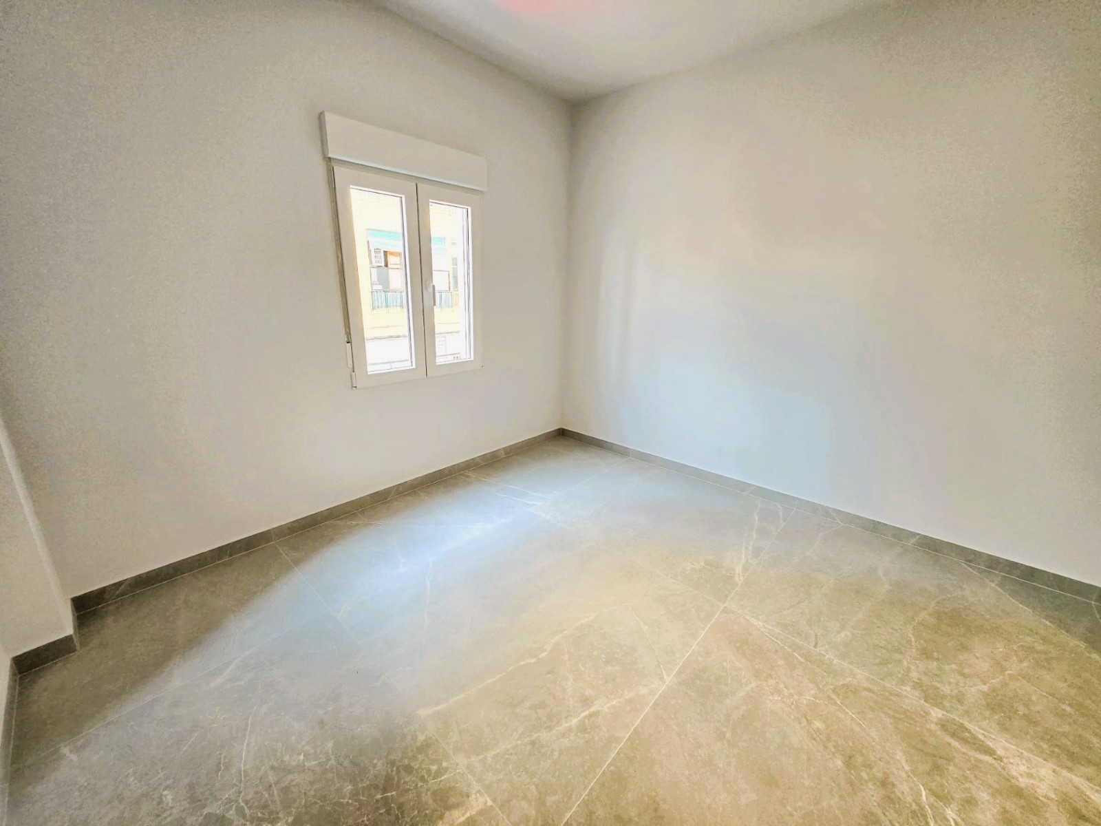 Apartment à Valencia, Espagne 2 chambres, 65 m2 No. 133559