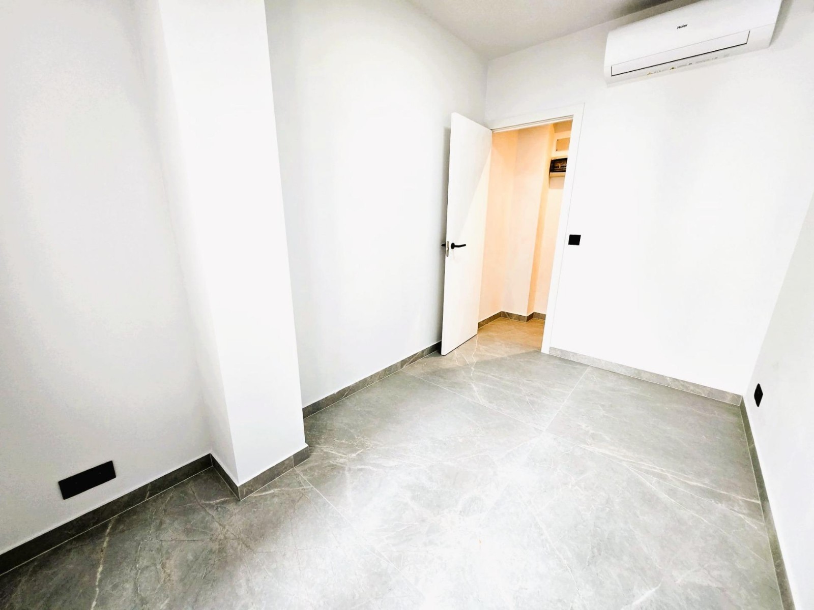 Apartment à Valencia, Espagne 2 chambres, 65 m2 No. 133559