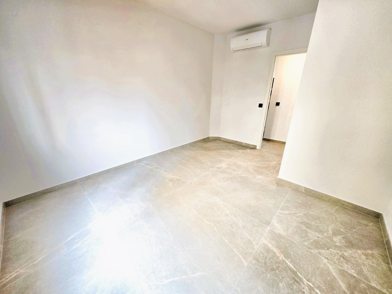 Apartment à Valencia, Espagne 2 chambres, 65 m2 No. 133559