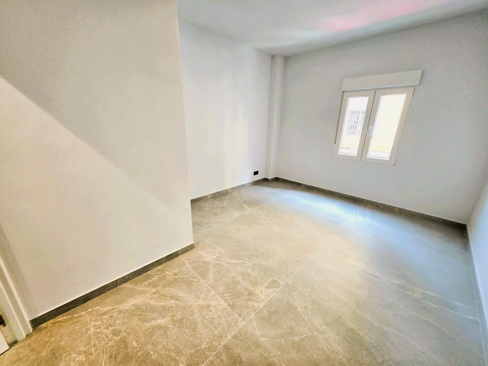 Apartment à Valencia, Espagne 2 chambres, 65 m2 No. 133559