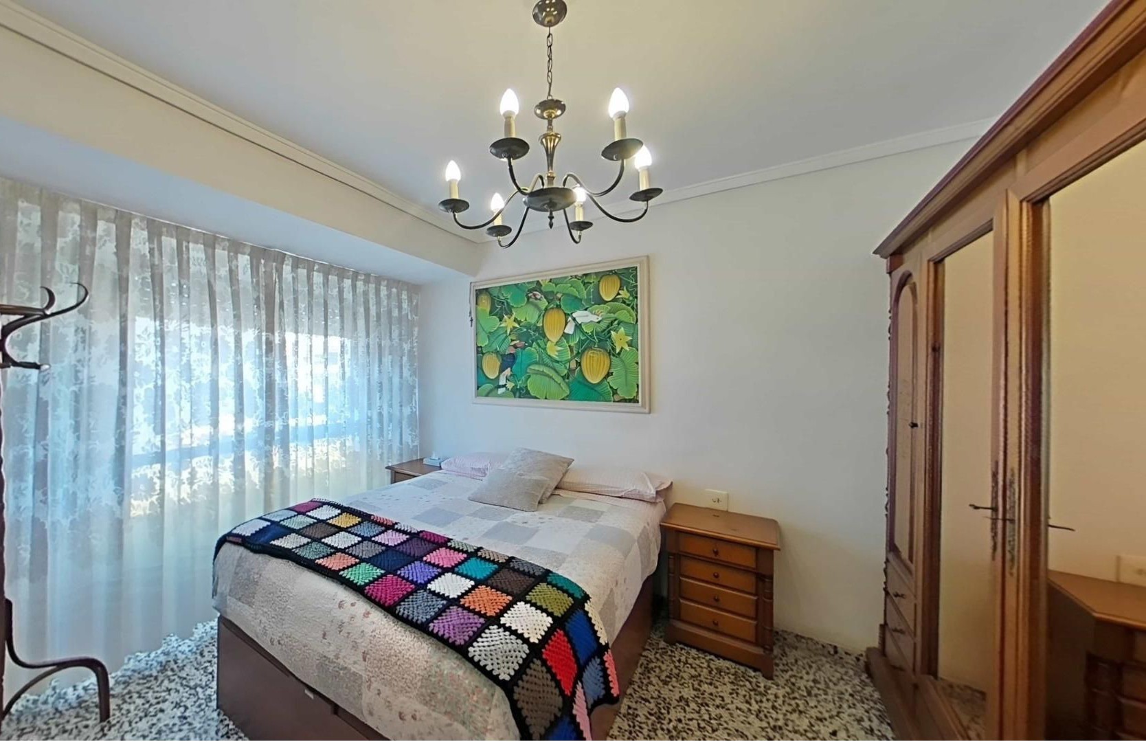 Apartament w Valencia, Hiszpania 4 sypialnie, 137 mkw. nr 133563