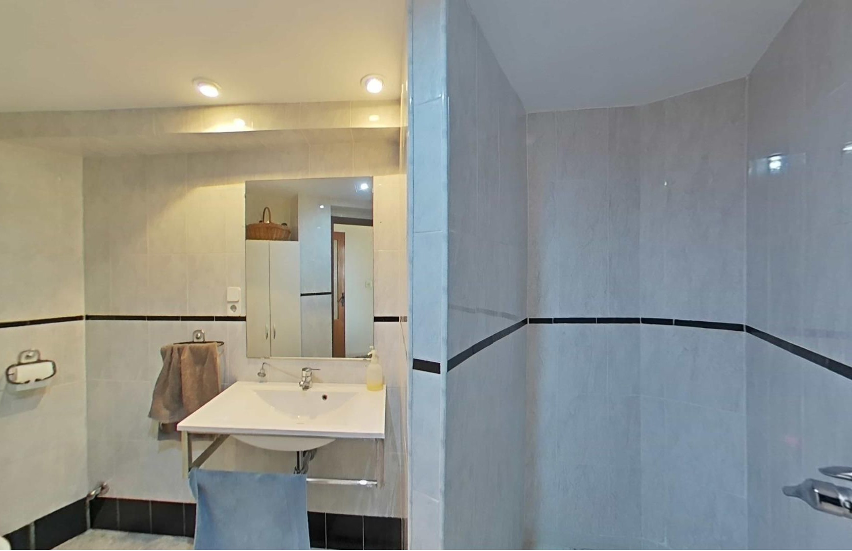 Apartament w Valencia, Hiszpania 4 sypialnie, 137 mkw. nr 133563
