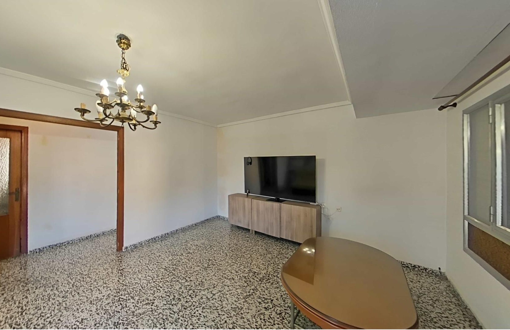 Apartament w Valencia, Hiszpania 4 sypialnie, 137 mkw. nr 133563