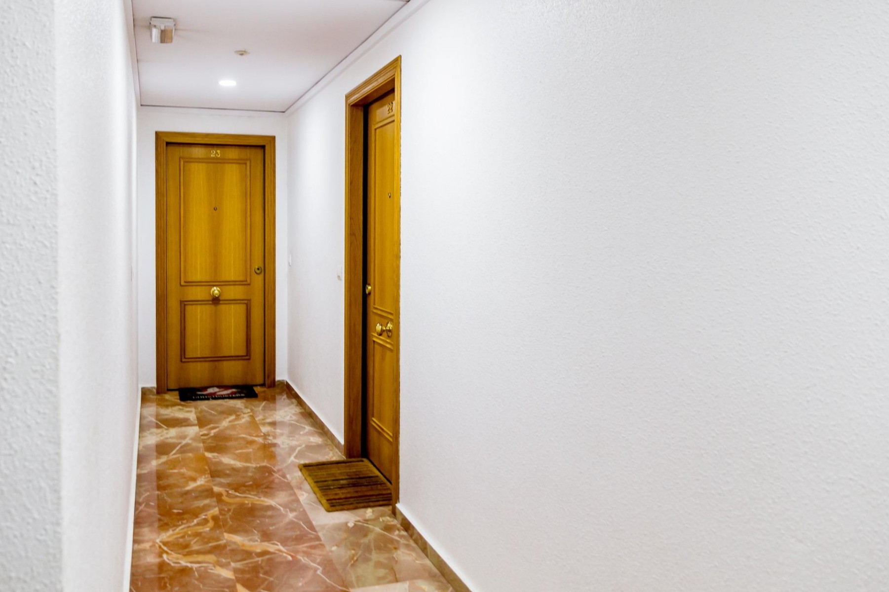 Apartamento en Valencia, València, España 2 dormitorios, 79 m2 No. 133562