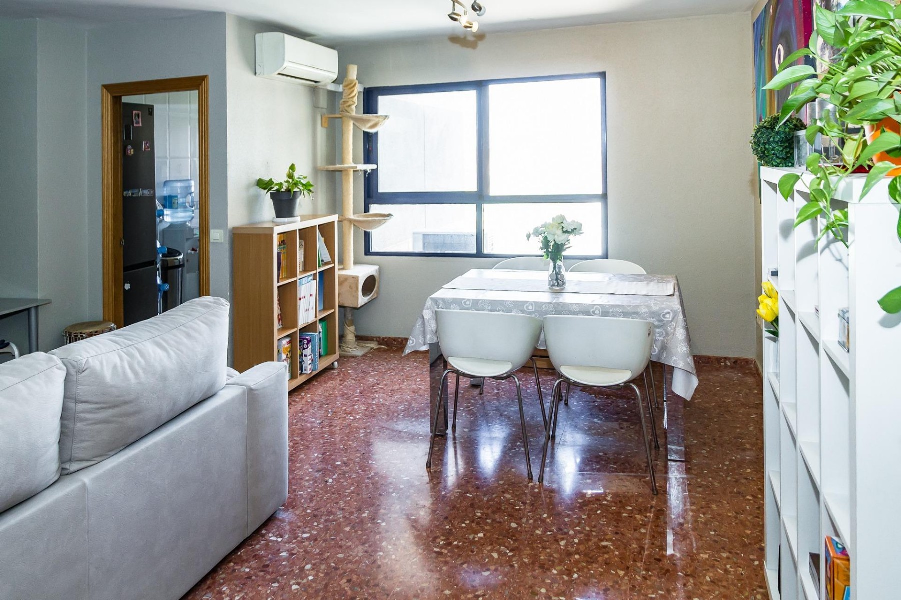Apartamento en Valencia, València, España 2 dormitorios, 79 m2 No. 133562