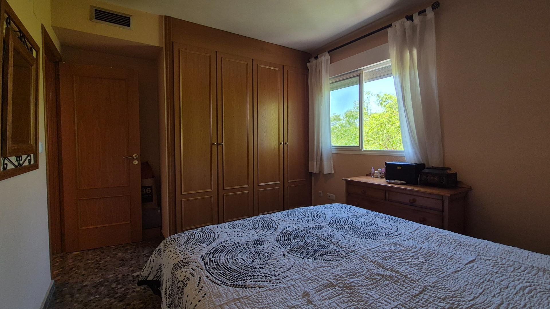 Wohnung in Valencia, Spanien 2 Schlafzimmer, 81 m2 Nr. 133561