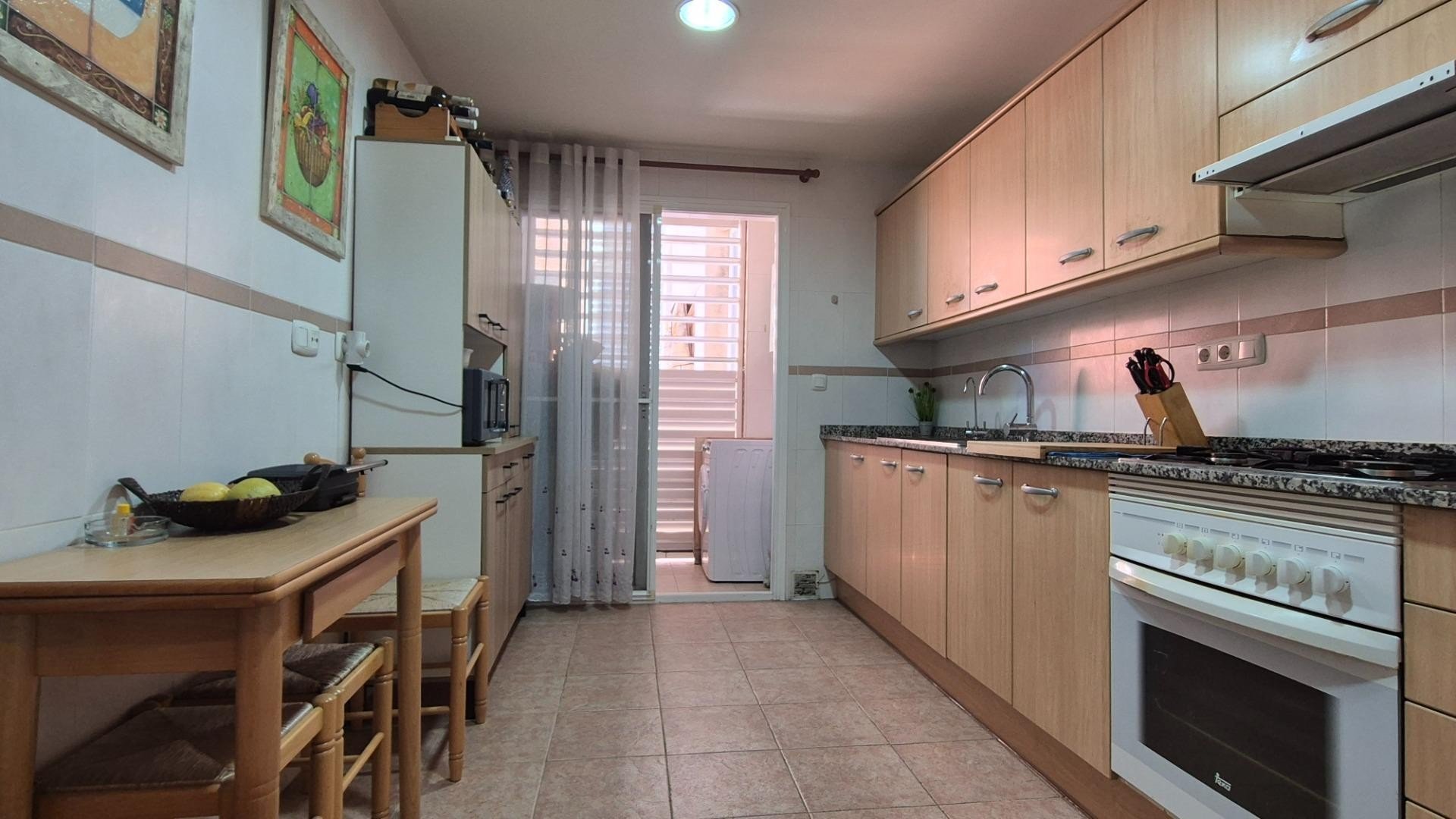Wohnung in Valencia, Spanien 2 Schlafzimmer, 81 m2 Nr. 133561