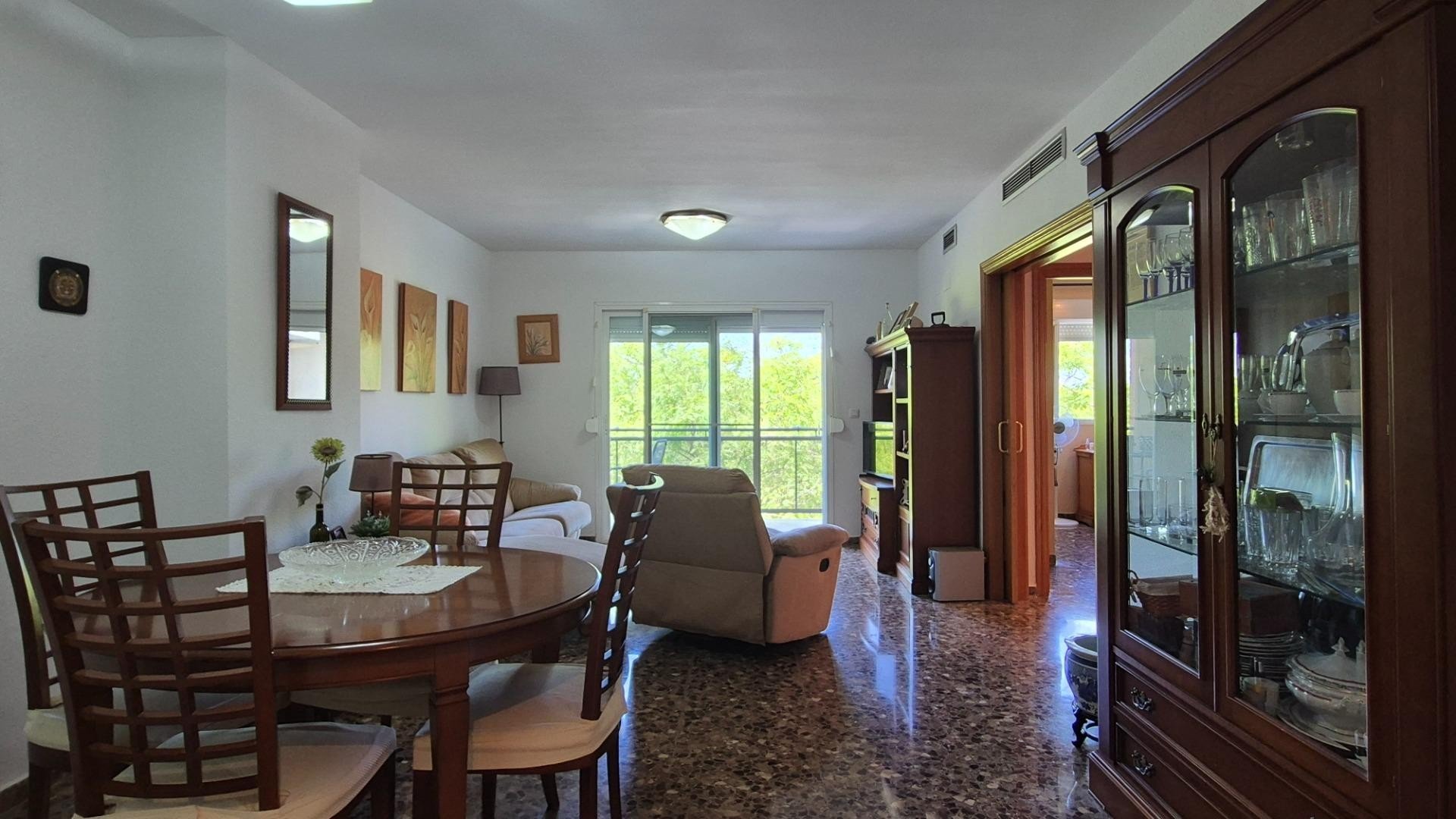 Wohnung in Valencia, Spanien 2 Schlafzimmer, 81 m2 Nr. 133561