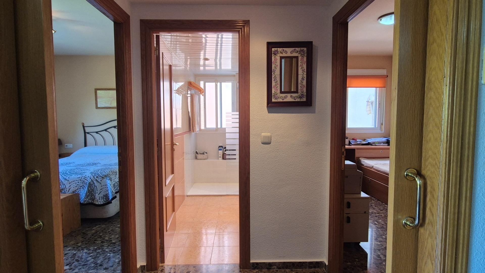 Wohnung in Valencia, Spanien 2 Schlafzimmer, 81 m2 Nr. 133561