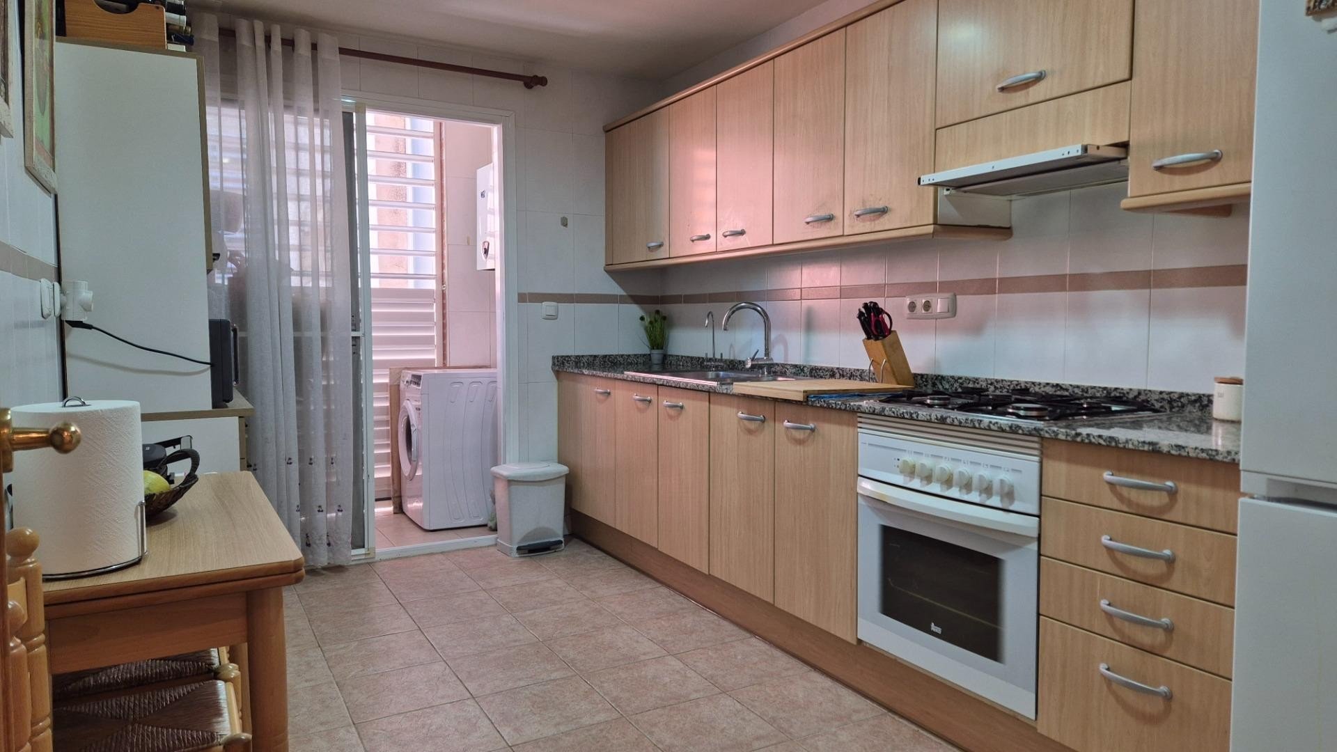 Wohnung in Valencia, Spanien 2 Schlafzimmer, 81 m2 Nr. 133561