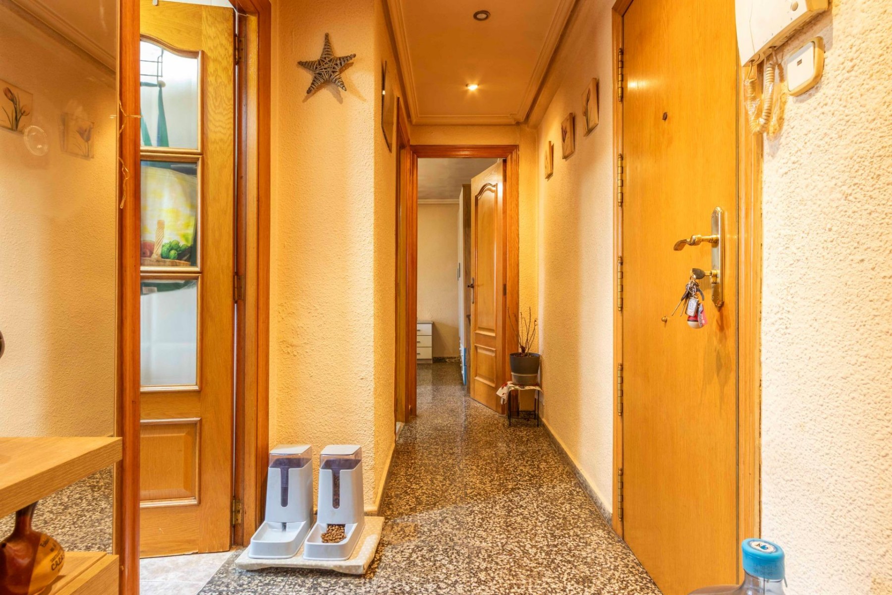 Apartment à Valencia, Espagne 3 chambres, 72 m2 No. 133560