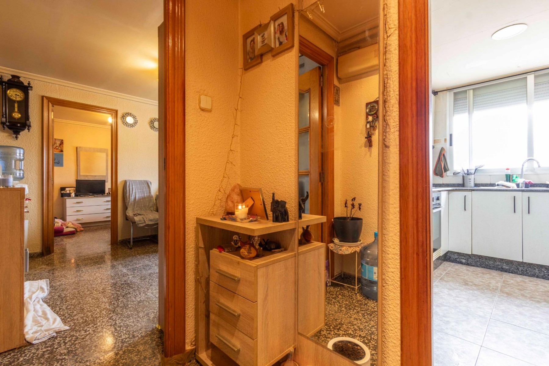 Apartment à Valencia, Espagne 3 chambres, 72 m2 No. 133560