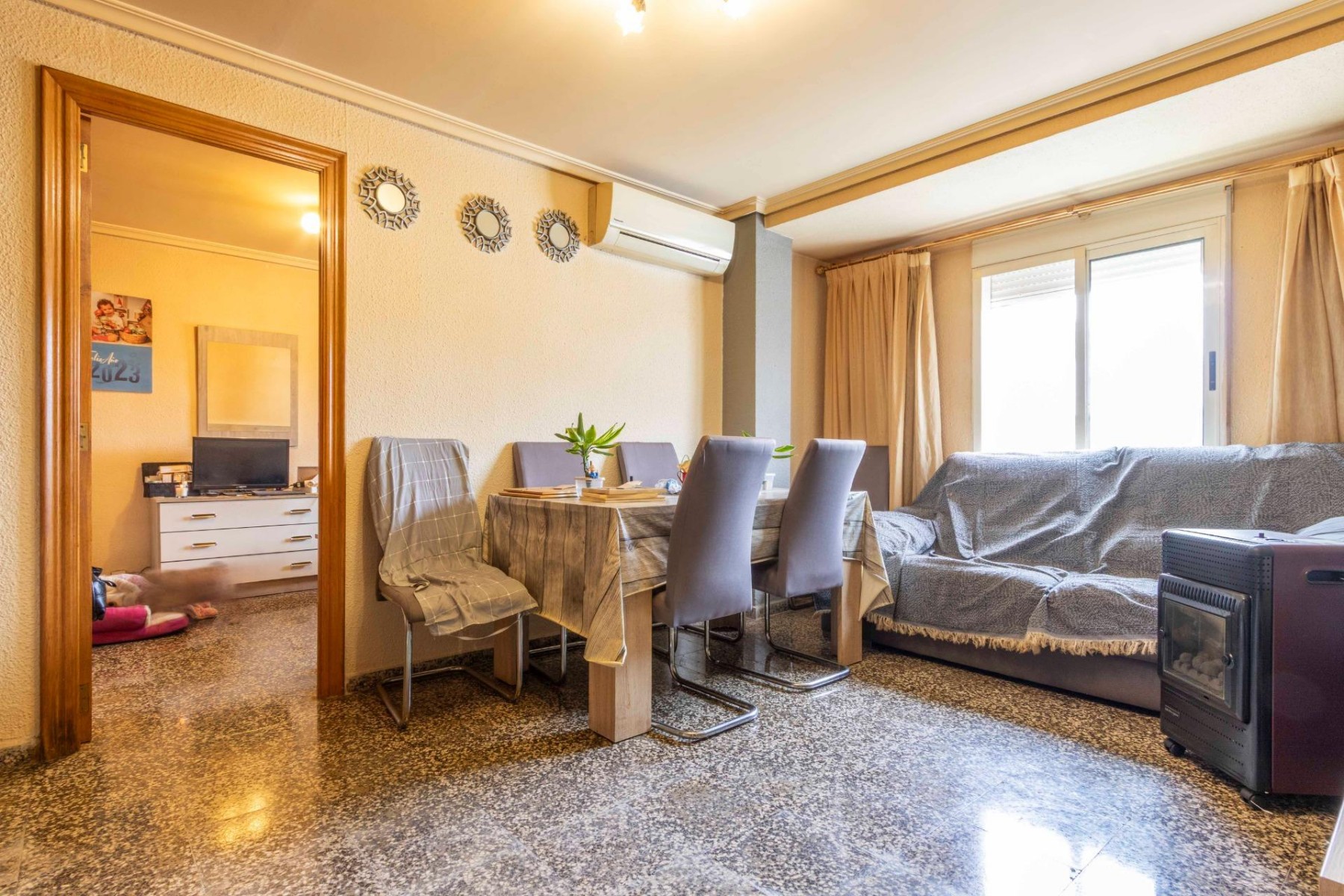Apartment à Valencia, Espagne 3 chambres, 72 m2 No. 133560