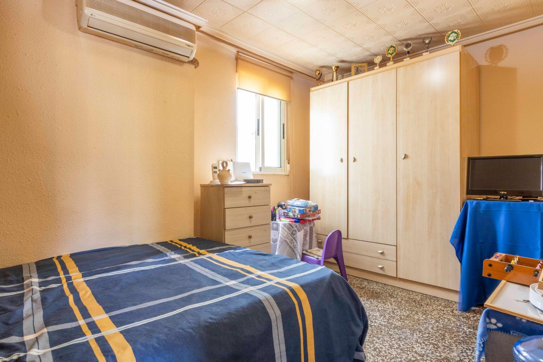 Apartment à Valencia, Espagne 3 chambres, 72 m2 No. 133560