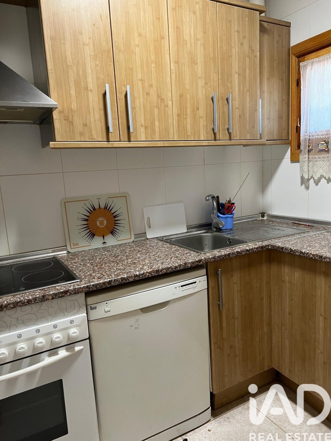 Villa in Lanaja, Huesca, Spain 4 bedrooms, 73 sq.m. No. 185552
