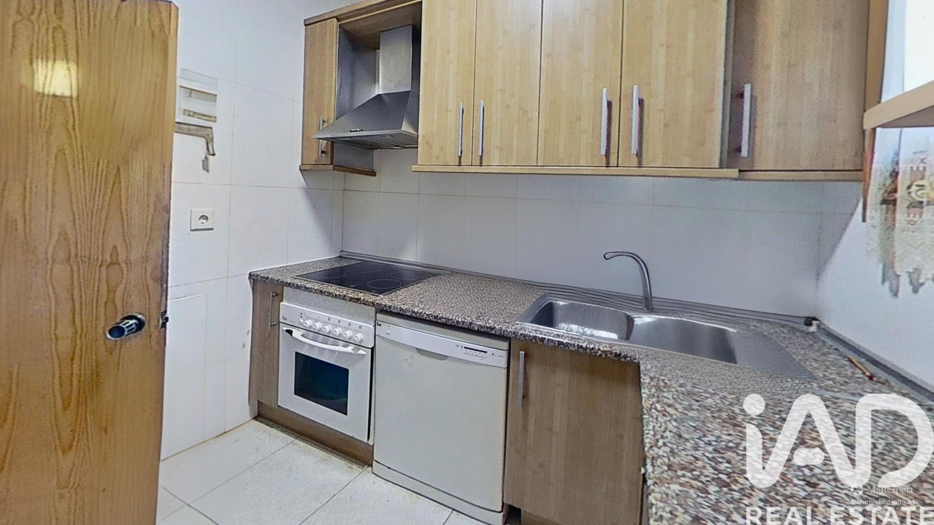 Villa in Lanaja, Huesca, Spain 4 bedrooms, 73 sq.m. No. 185552