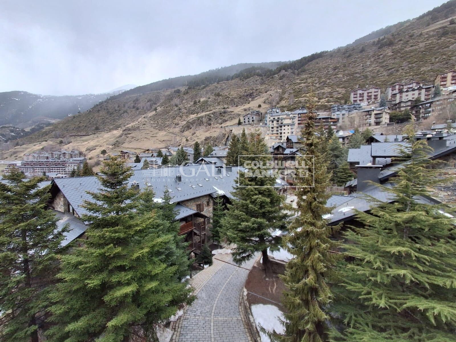 Apartamento en Principado De Andorra (Ninguna Poblacion Tiene C.P.), Lérida, España 2 dormitorios, 65 m2 No. 179221