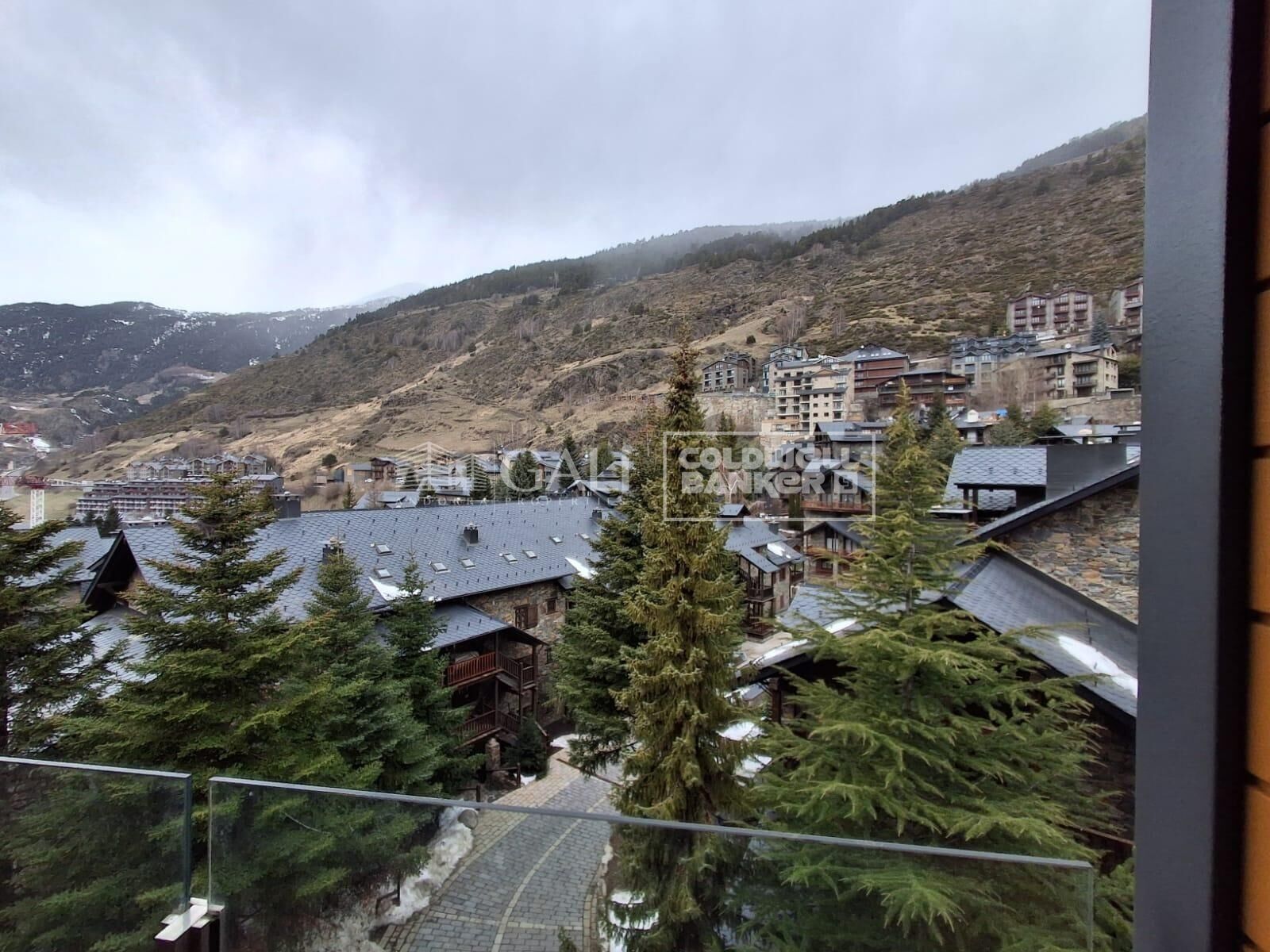 Apartamento en Principado De Andorra (Ninguna Poblacion Tiene C.P.), Lérida, España 2 dormitorios, 65 m2 No. 179221